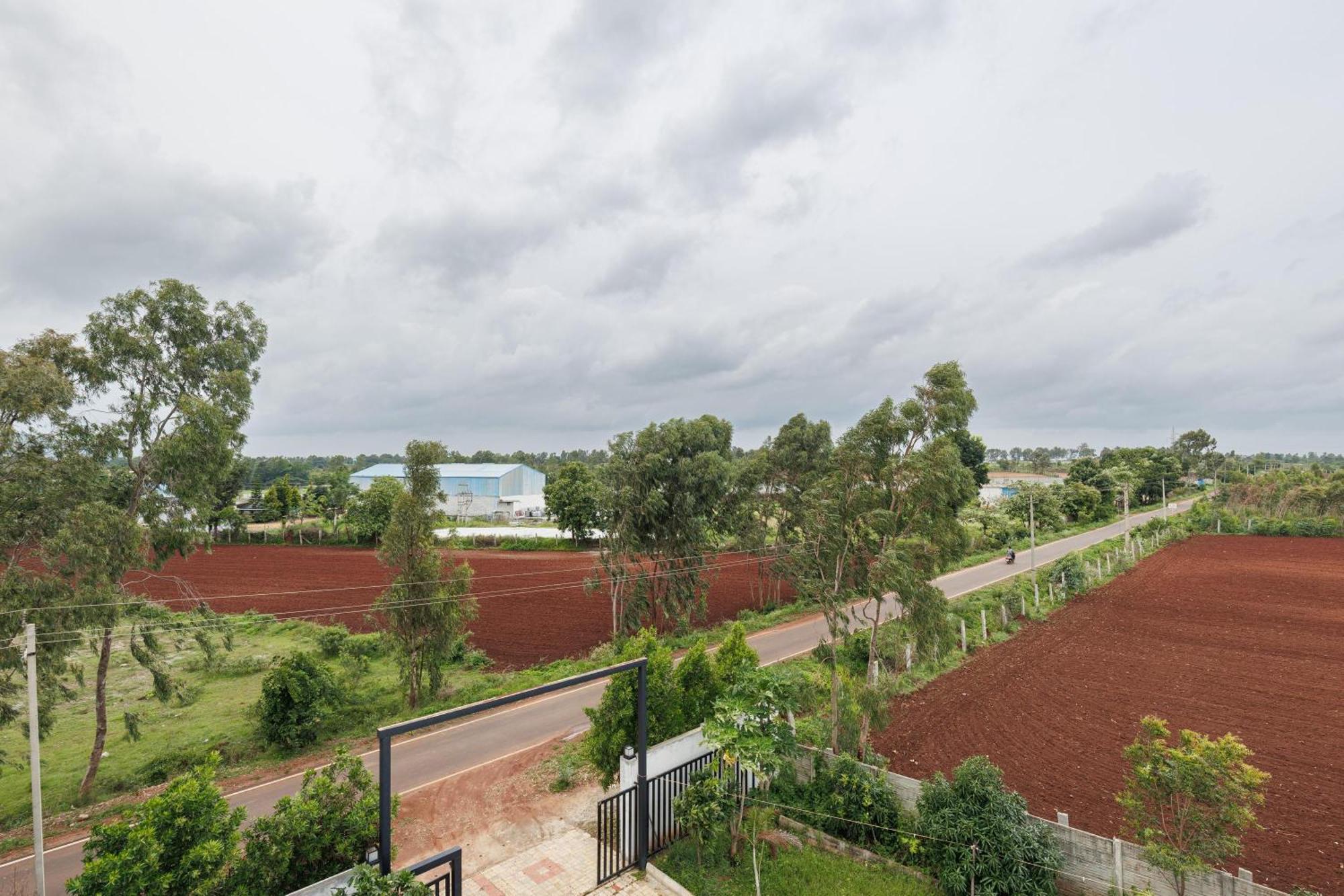 Celestial Sapphire Villa Pvt Pool Veg Food 4Bhk Dod Ballapur Ngoại thất bức ảnh